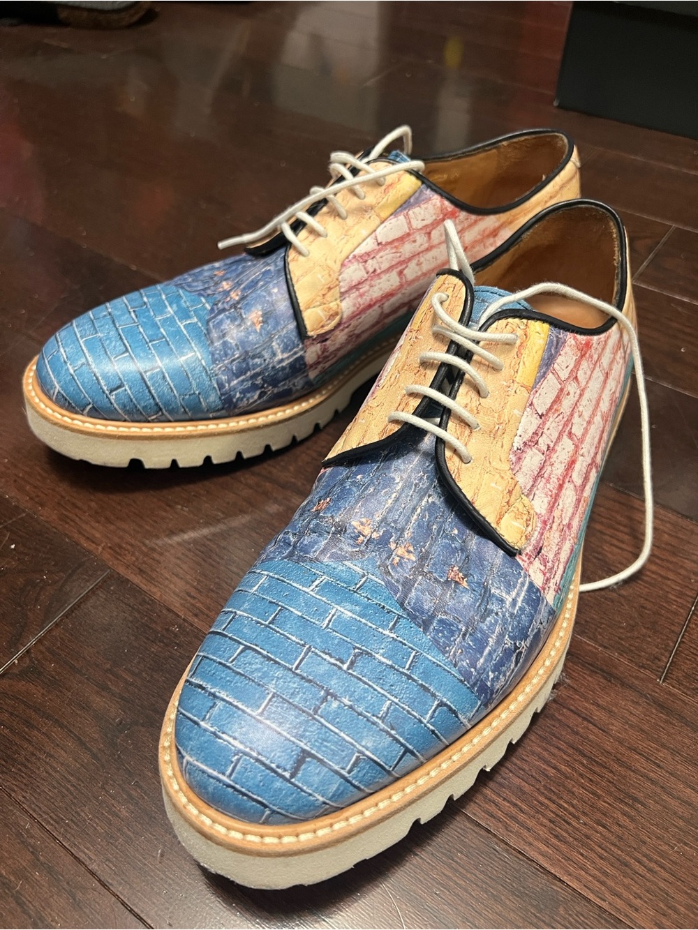 Men's Multicolor Patterned Leather Derby Shoes in Blue, Tan & Red